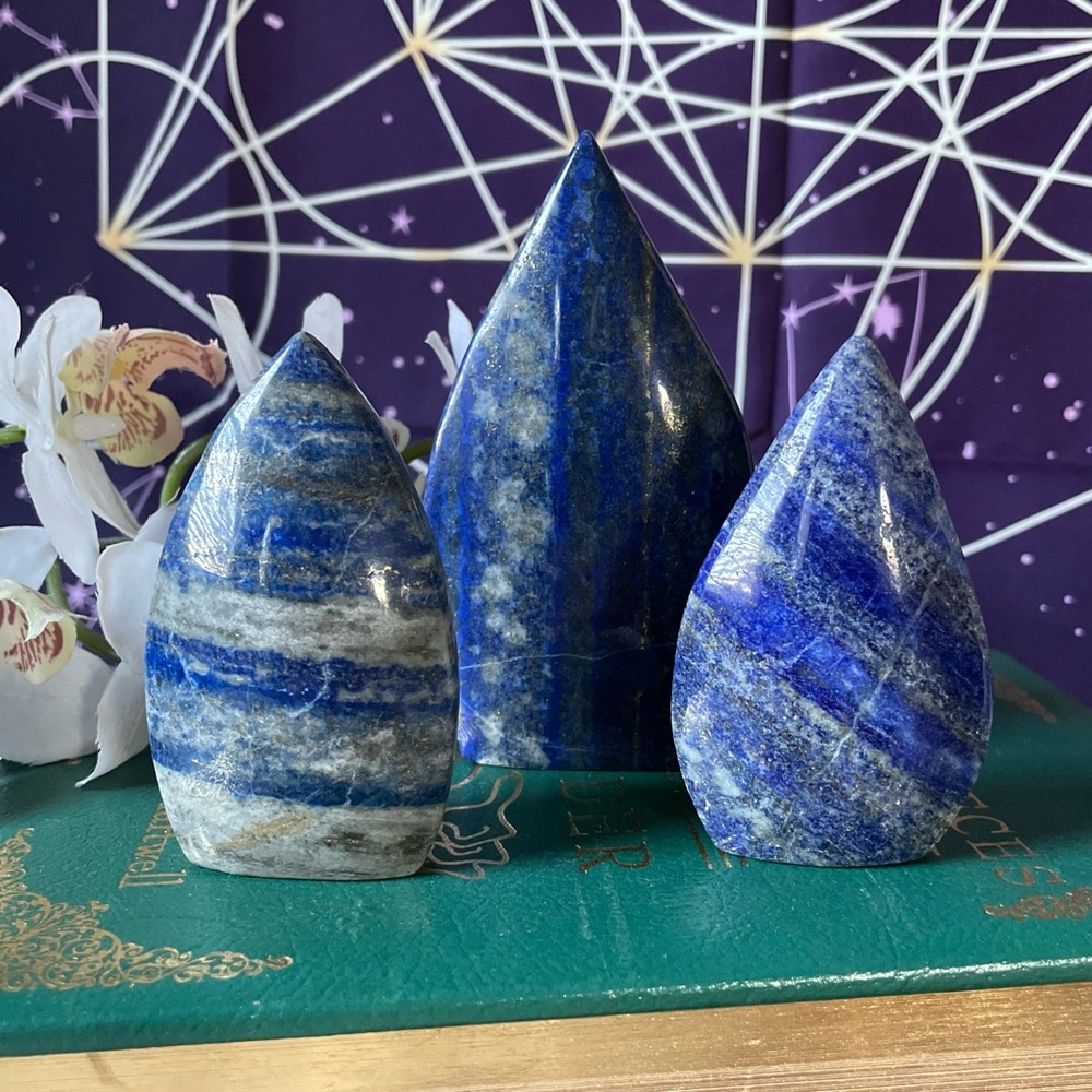 Lapis lazuli freeform